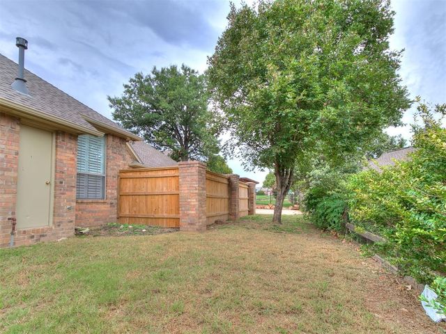 3904 Shortgrass Road, Edmond, OK 73003