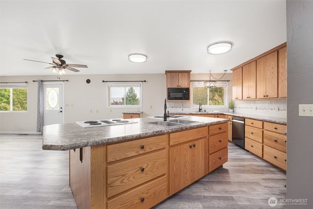 3151 Number 1 Canyon Road, Wenatchee, WA 98801