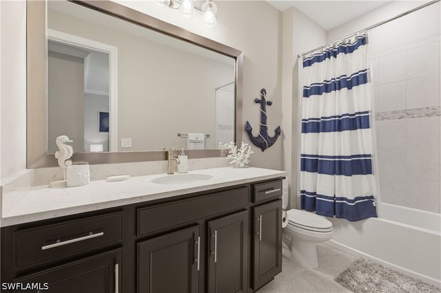 9761 Willet CT, Naples, FL 34120