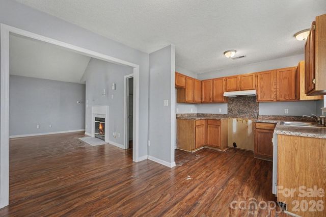 1709 Jeffrey Bryan Drive, Charlotte, NC 28213