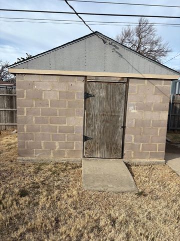 1114 PARR Street, Amarillo, TX 79106