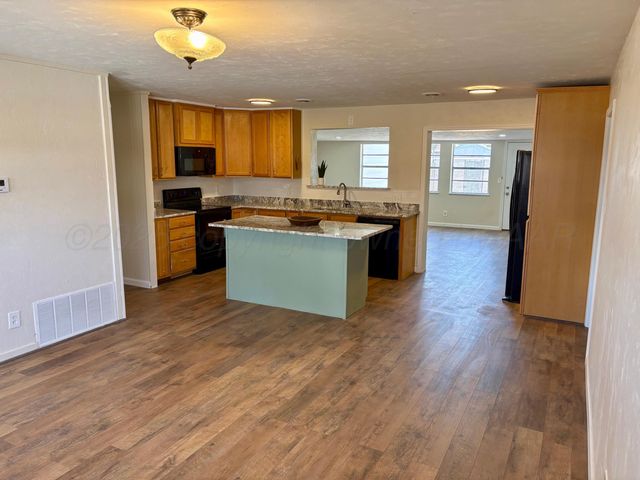 1114 PARR Street, Amarillo, TX 79106