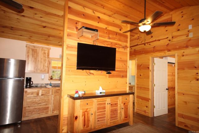 3880 W Hwy. 70, Daisy, AR 71950