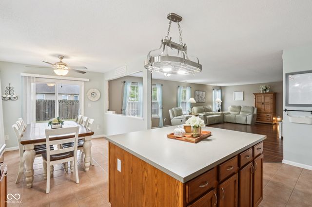 3743 Indigo Blue Boulevard, Whitestown, IN 46075