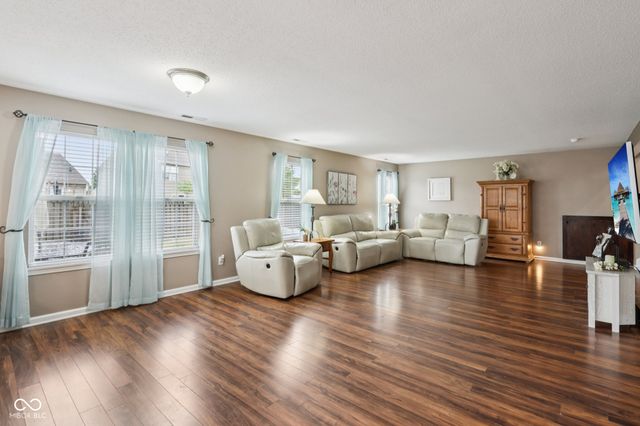 3743 Indigo Blue Boulevard, Whitestown, IN 46075