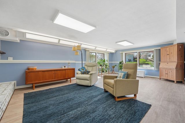 14720 Dunbar Court, Apple Valley, MN 55124