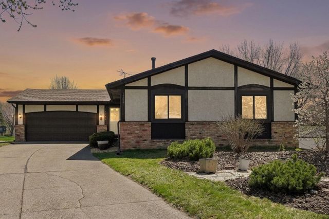 14720 Dunbar Court, Apple Valley, MN 55124