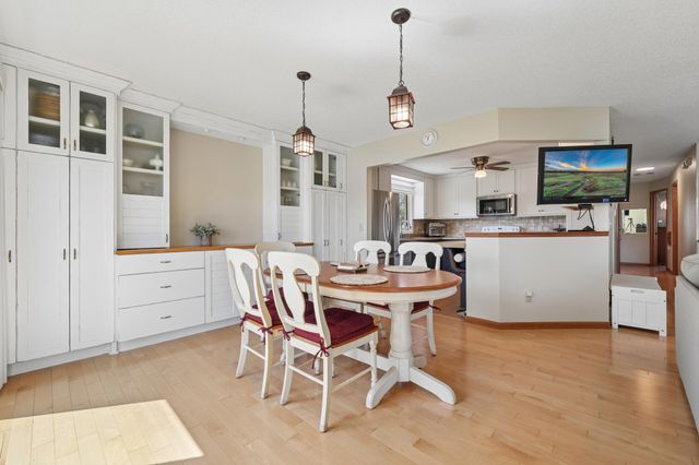 14720 Dunbar Court, Apple Valley, MN 55124