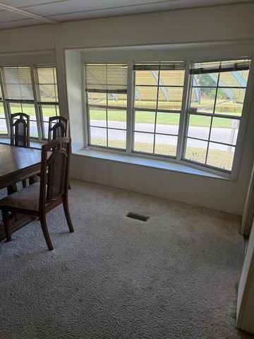 4 E East Caribbean, Port St. Lucie, FL 34952