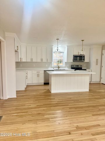 919 Richmond Road, Rockingham, NC 28379