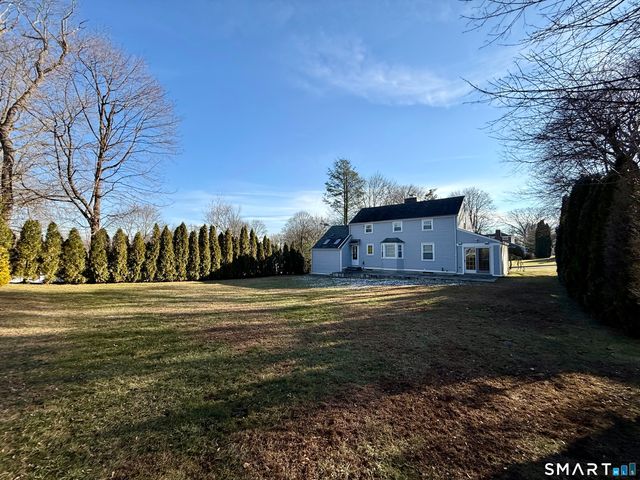 16 Killian Avenue, Trumbull, CT 06611