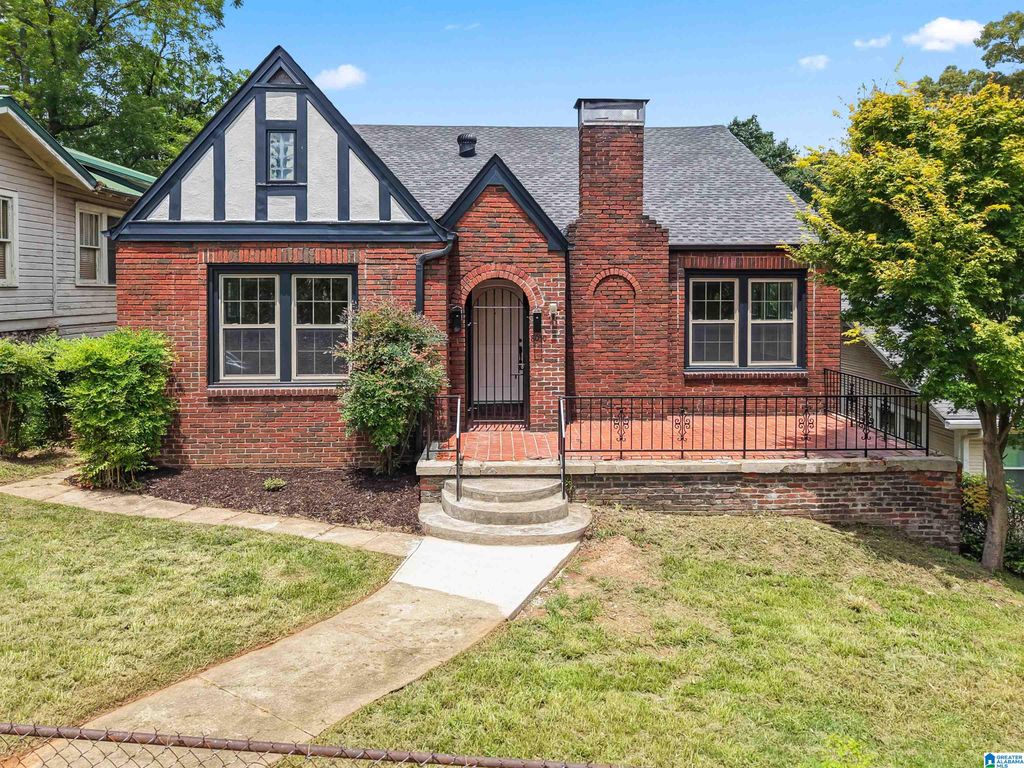 8030 S 1ST AVENUE, Birmingham, AL 35206