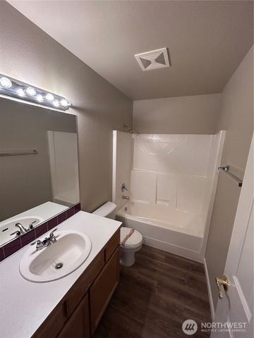 20317 124th Street Ct E, Bonney Lake, WA 98391