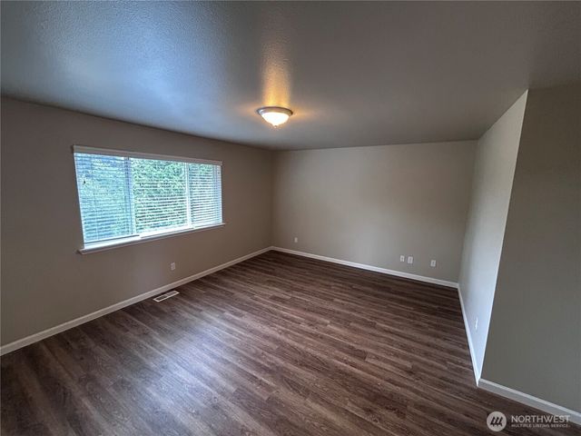 20317 124th Street Ct E, Bonney Lake, WA 98391