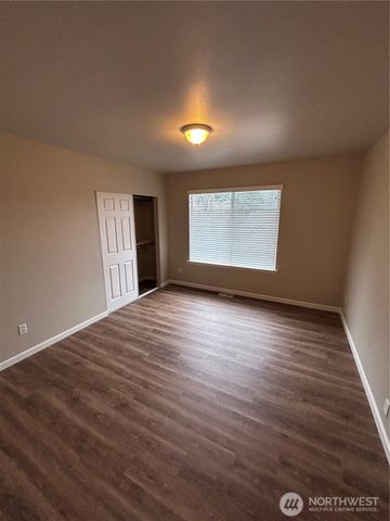 20317 124th Street Ct E, Bonney Lake, WA 98391