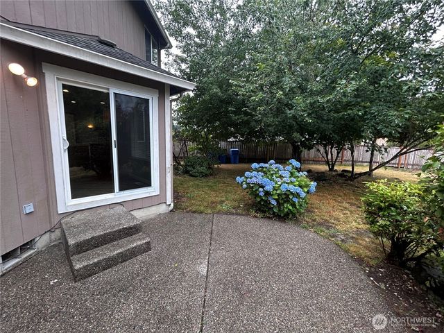 20317 124th Street Ct E, Bonney Lake, WA 98391