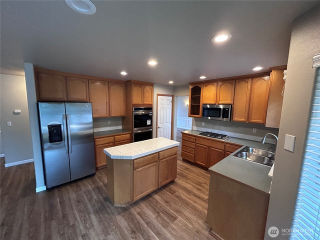 20317 124th Street Ct E, Bonney Lake, WA 98391