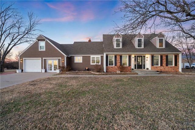 1700 Cedar Ridge Road, Parsons, KS 67357
