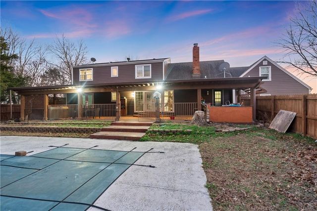 1700 Cedar Ridge Road, Parsons, KS 67357