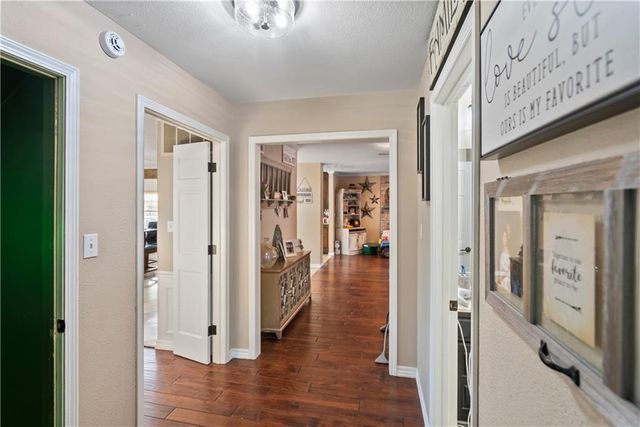 1700 Cedar Ridge Road, Parsons, KS 67357