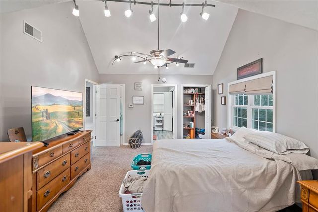 1700 Cedar Ridge Road, Parsons, KS 67357