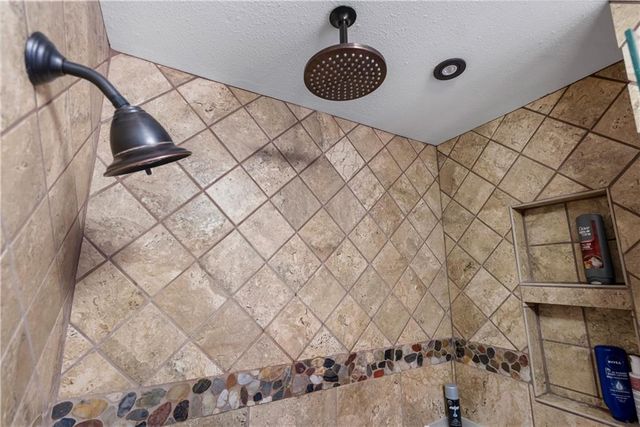 1700 Cedar Ridge Road, Parsons, KS 67357