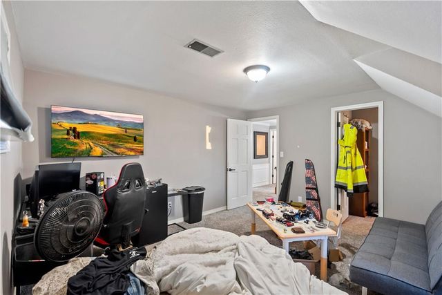 1700 Cedar Ridge Road, Parsons, KS 67357