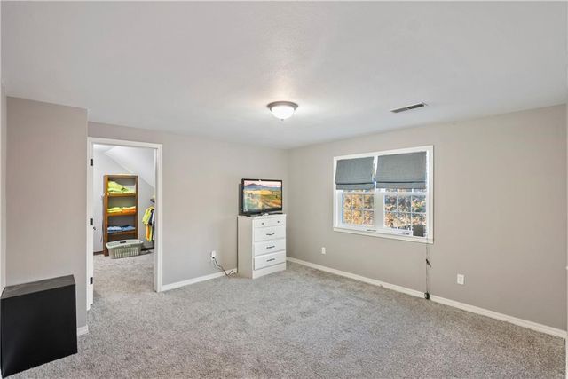 1700 Cedar Ridge Road, Parsons, KS 67357