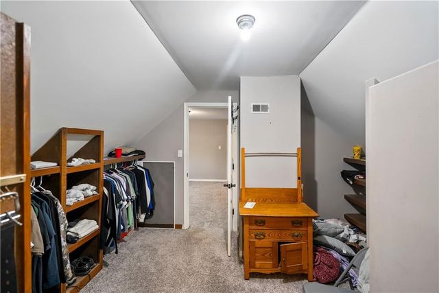 1700 Cedar Ridge Road, Parsons, KS 67357