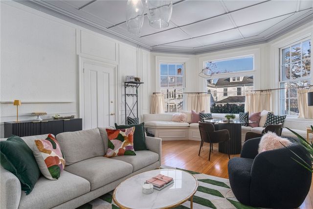 36 Kay Street 3, Newport, RI 02840