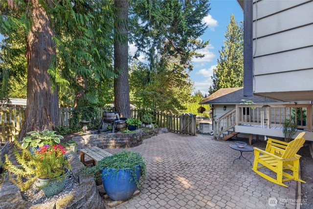 6 156th Place SW, Bothell, WA 98012