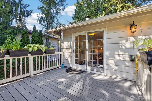 6 156th Place SW, Bothell, WA 98012