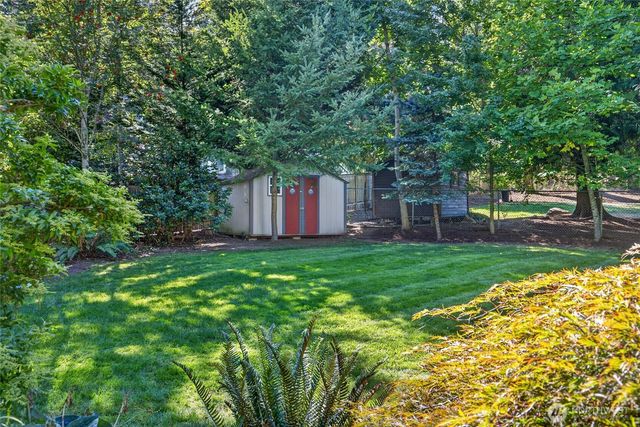 6 156th Place SW, Bothell, WA 98012