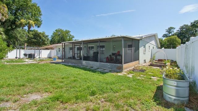 105 Fiesta Circle, Ormond Beach, FL 32174