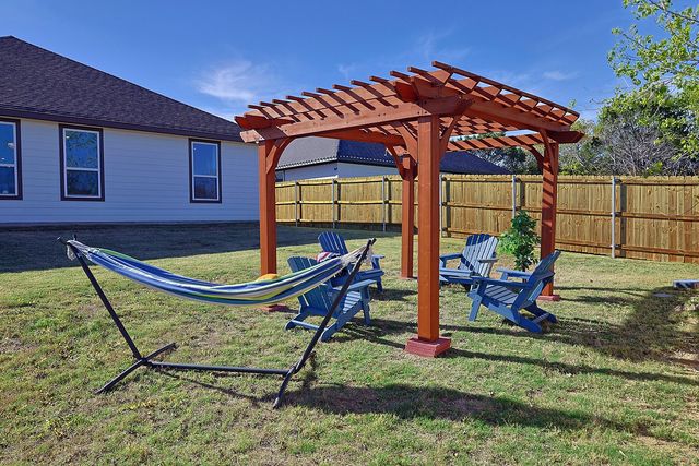 2415 Beverly Drive, Granbury, TX 76048