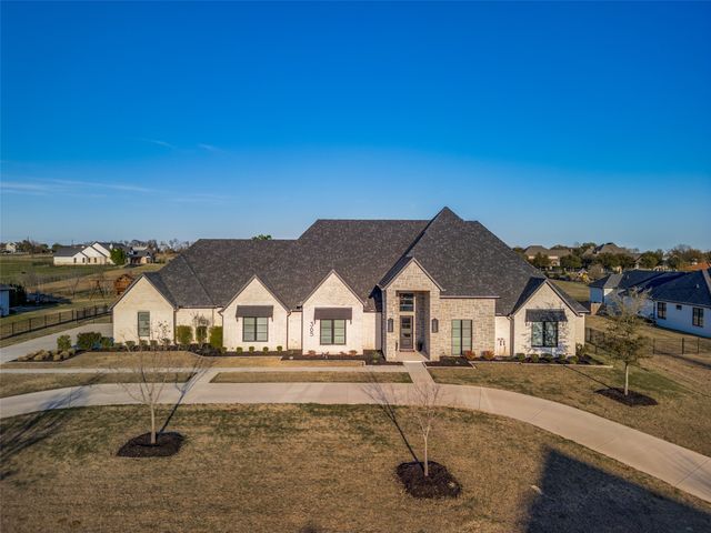 365 Crosswood Creek Court, Celina, TX 75009
