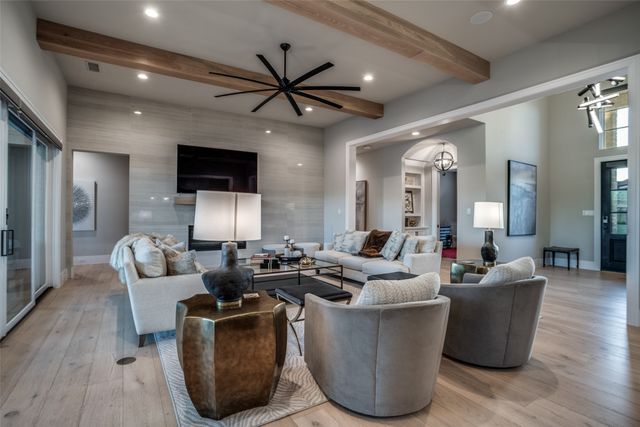 365 Crosswood Creek Court, Celina, TX 75009