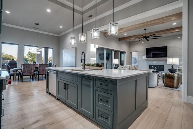 365 Crosswood Creek Court, Celina, TX 75009