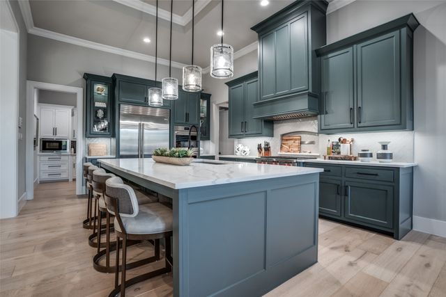 365 Crosswood Creek Court, Celina, TX 75009