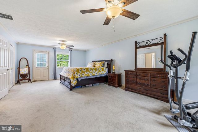 9045 FORESTVIEW DR, Manassas, VA 20112