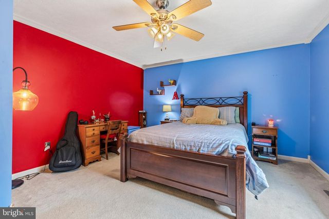 9045 FORESTVIEW DR, Manassas, VA 20112