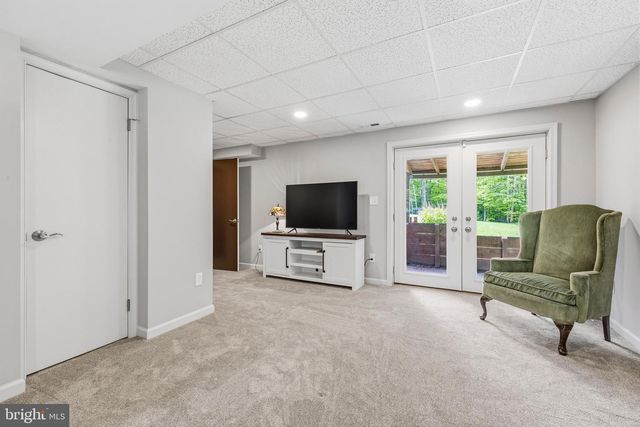 9045 FORESTVIEW DR, Manassas, VA 20112