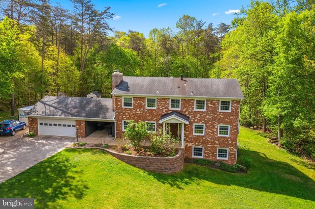 9045 FORESTVIEW DR, Manassas, VA 20112