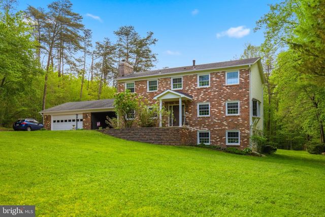 9045 FORESTVIEW DR, Manassas, VA 20112