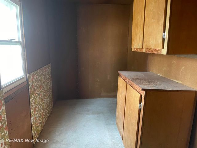 131 S Melze Street, Merrill, MI 48637