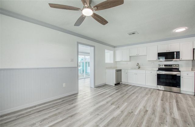 19506 GULF BOULEVARD 4, Indian Shores, FL 33785