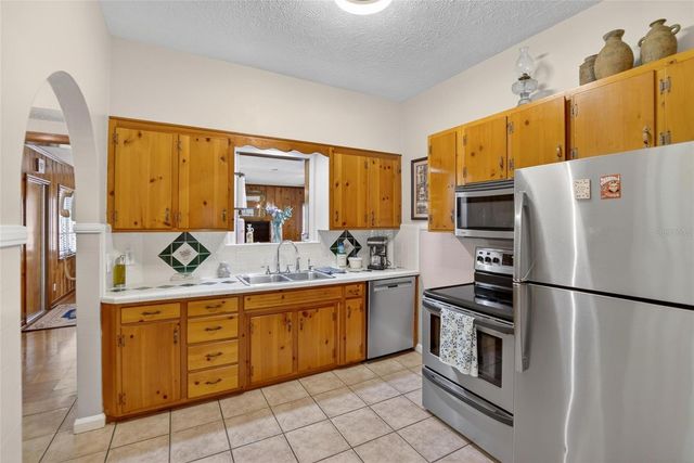 607 N MERRIN STREET, Plant City, FL 33563