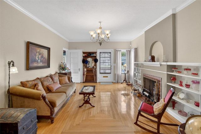 607 N MERRIN STREET, Plant City, FL 33563