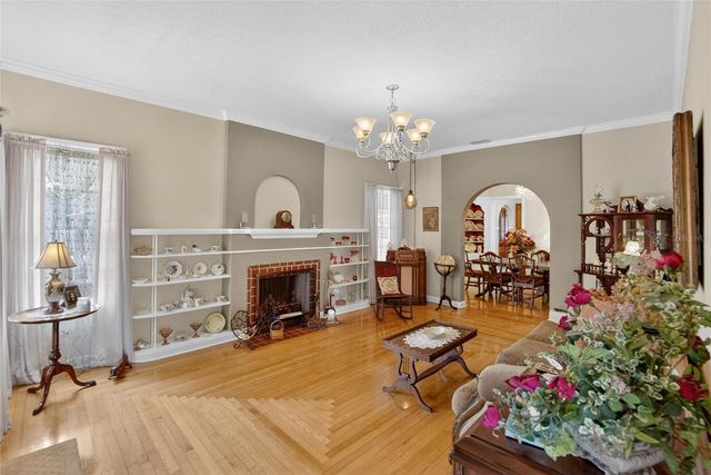 607 N MERRIN STREET, Plant City, FL 33563