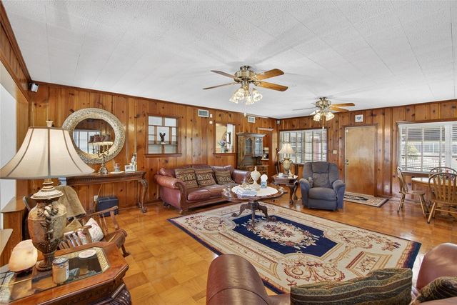 607 N MERRIN STREET, Plant City, FL 33563